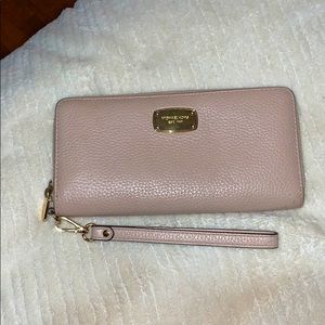 Michael Kors wallet
